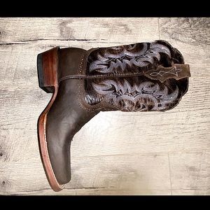 JB Dillion boots!